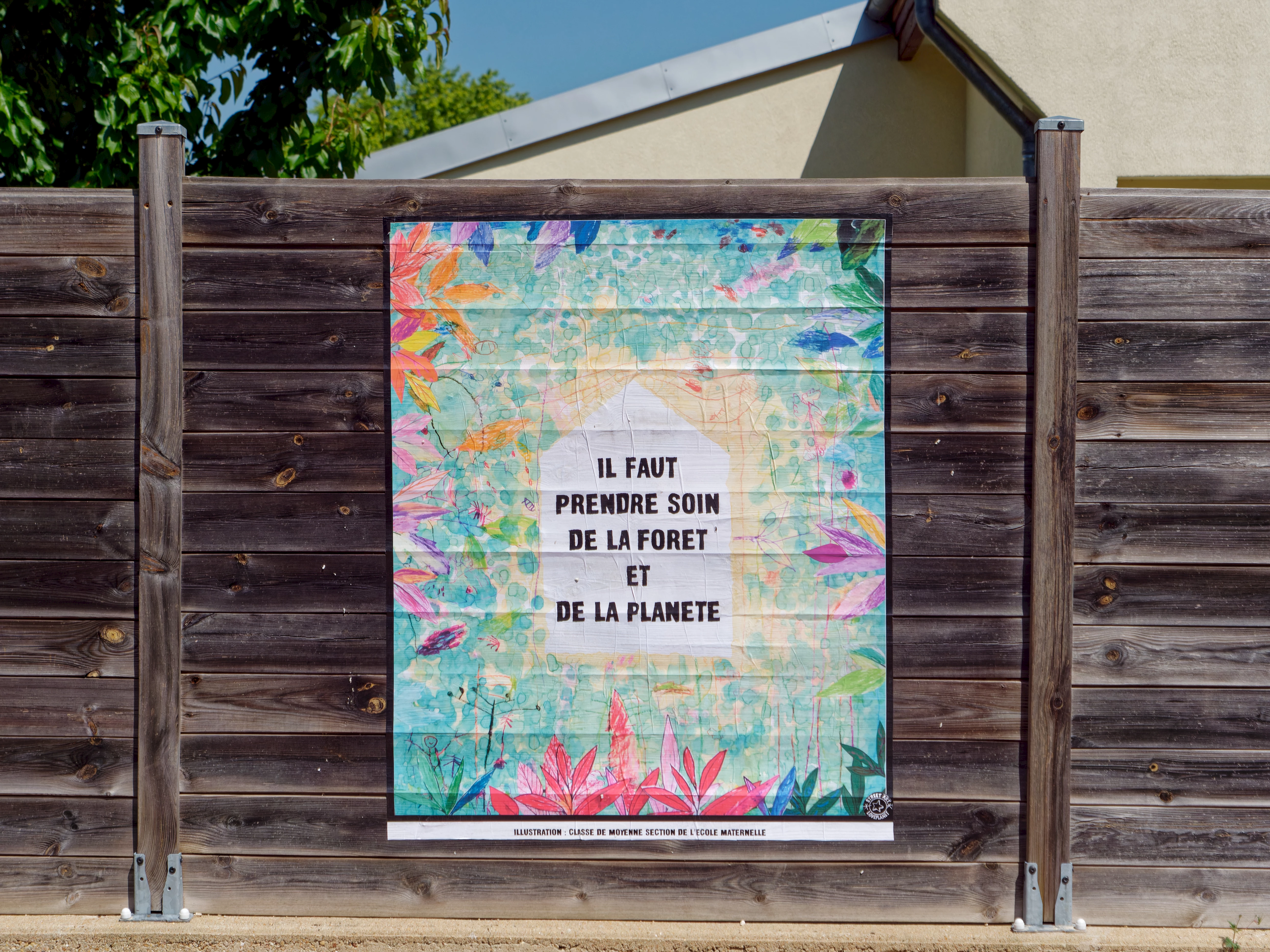 Affiche color&eacute;e sur support bois